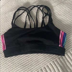 5/$20 EVERYTHING MUST GO -Gap bra
